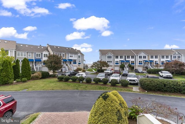 8074 WINDWARD KEY DR, Chesapeake Beach, MD 20732