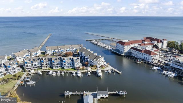 8074 WINDWARD KEY DR, Chesapeake Beach, MD 20732