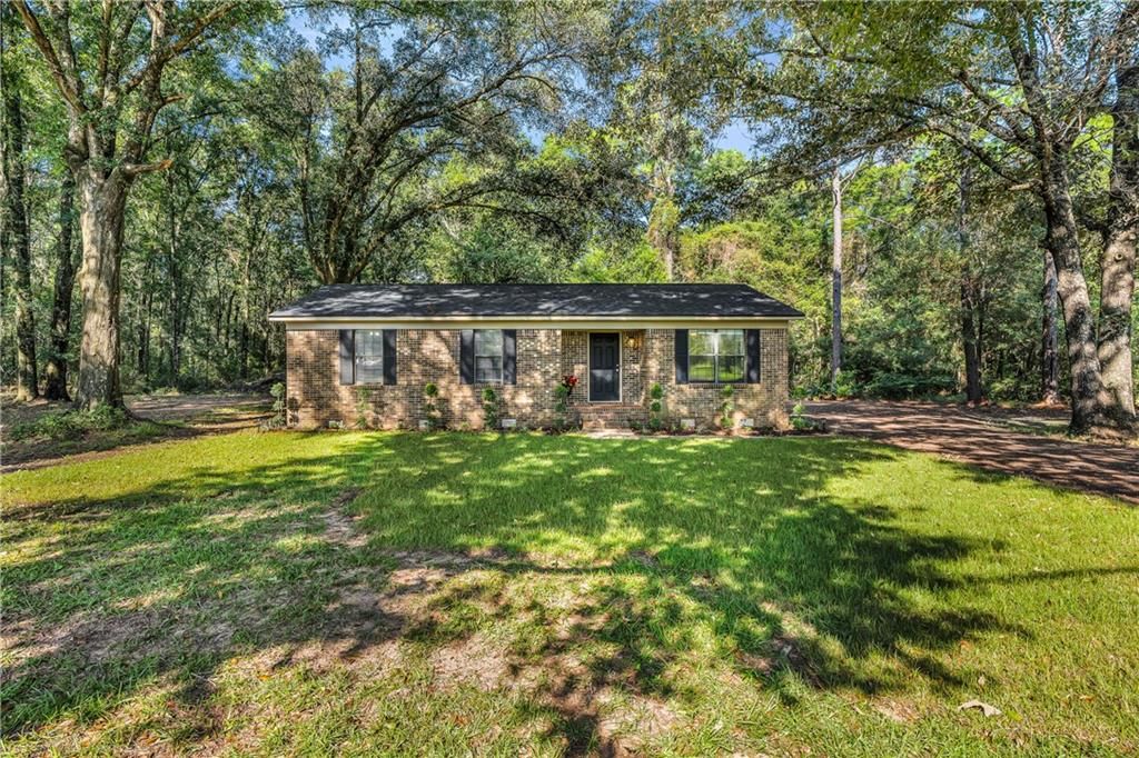 7125 Wilmer Georgetown Road, Wilmer, AL 36587 — exterior