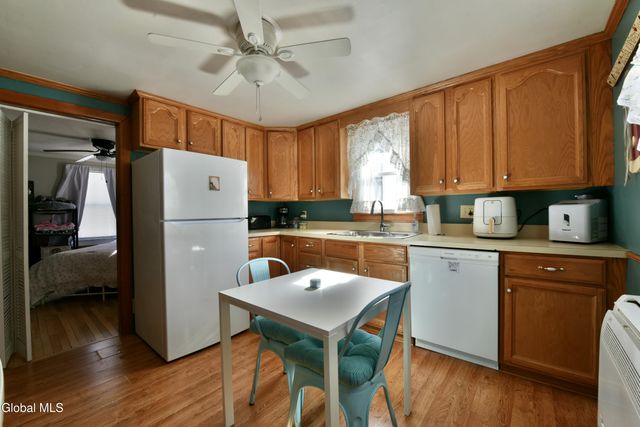 27 Sidney Avenue, Waterford, NY 12188