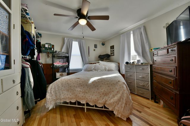 27 Sidney Avenue, Waterford, NY 12188