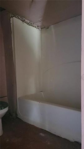 2676 Oldknow NW Drive, Atlanta, GA 30318