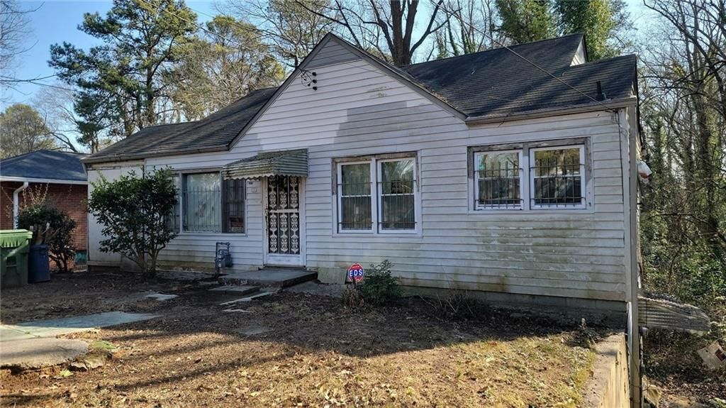 2676 Oldknow NW Drive, Atlanta, GA 30318