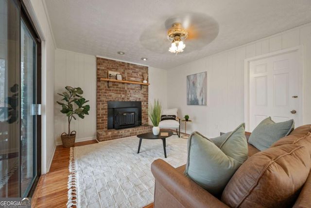 4504 Stacey Drive, Oakwood, GA 30566