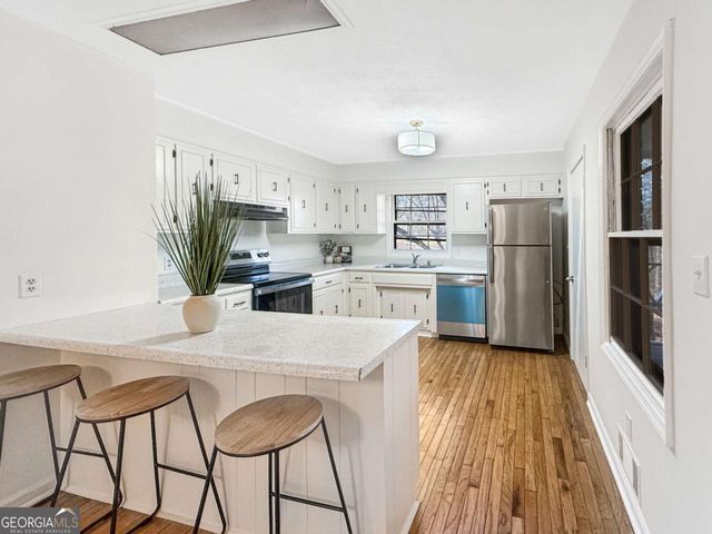 4504 Stacey Drive, Oakwood, GA 30566