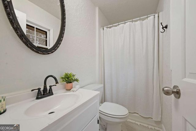 4504 Stacey Drive, Oakwood, GA 30566