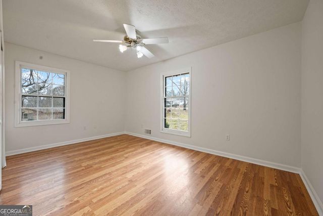 4504 Stacey Drive, Oakwood, GA 30566