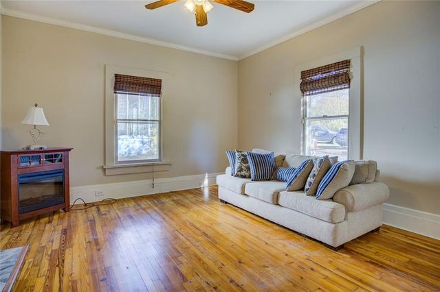 27 N Broad Street, Porterdale, GA 30014