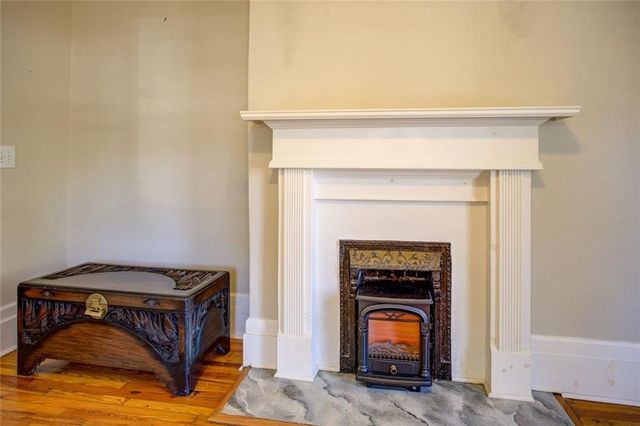 27 N Broad Street, Porterdale, GA 30014