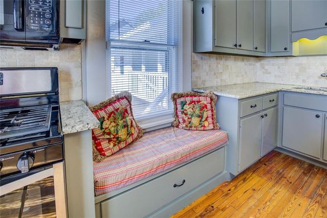 27 N Broad Street, Porterdale, GA 30014