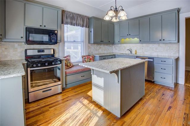 27 N Broad Street, Porterdale, GA 30014