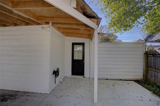 27 N Broad Street, Porterdale, GA 30014