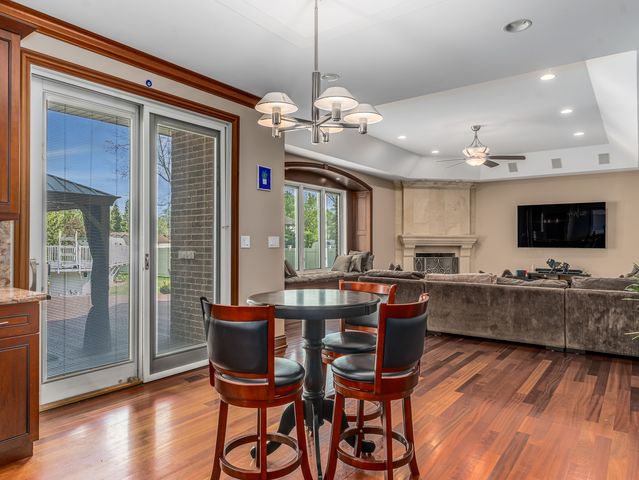 5605 S Kensington Avenue, Countryside, IL 60525
