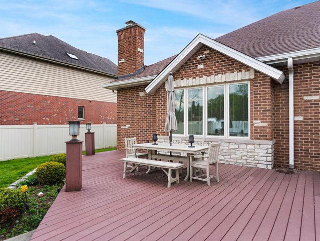 5605 S Kensington Avenue, Countryside, IL 60525
