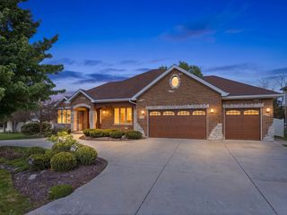 5605 S Kensington Avenue, Countryside, IL 60525