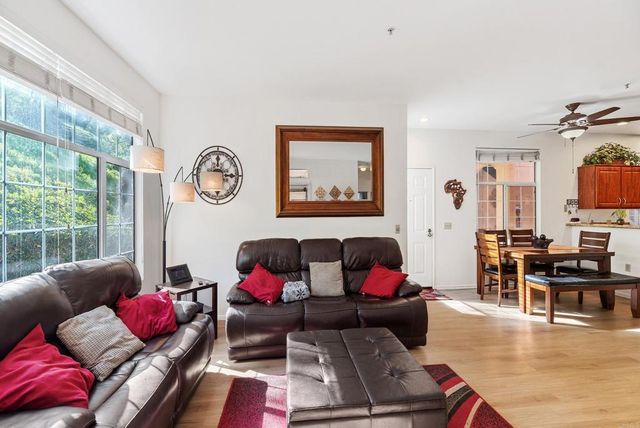 18515 Caminito Pasadero 347, San Diego, CA 92128