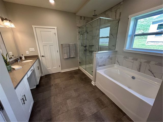110 July Drive, City Of But Sw, PA 16002