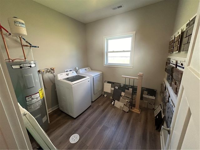 110 July Drive, City Of But Sw, PA 16002