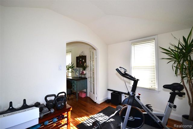 1268 Davis Avenue, Birmingham, MI 48009