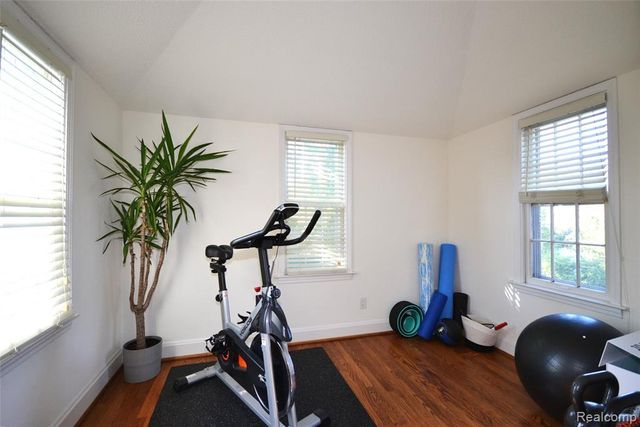 1268 Davis Avenue, Birmingham, MI 48009