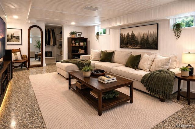 1268 Davis Avenue, Birmingham, MI 48009