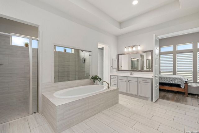 3839 Escalera Pass, Bulverde, TX 78163