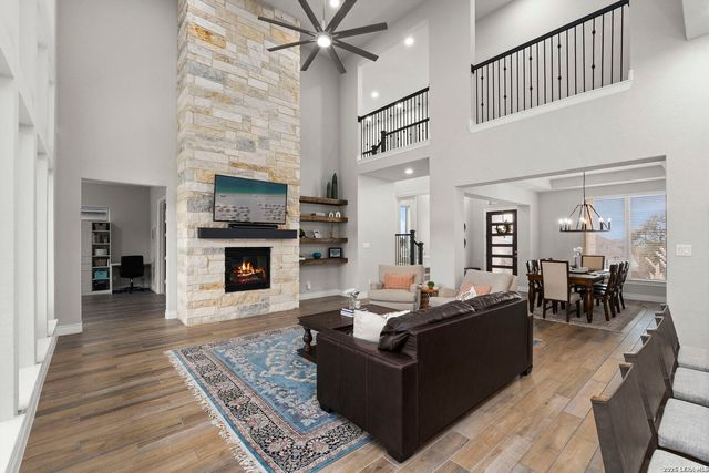 3839 Escalera Pass, Bulverde, TX 78163