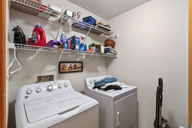 2540 38th Avenue NE 203, Saint Anthony, MN 55421