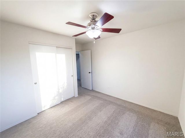 4024 French Oak Lane, St Charles, MO 63304