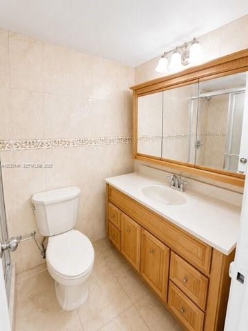 17560 Atlantic Blvd 516, Sunny Isles Beach, FL 33160