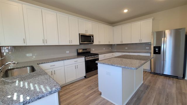 807 Goldenrod Lane, Princeton, TX 75407