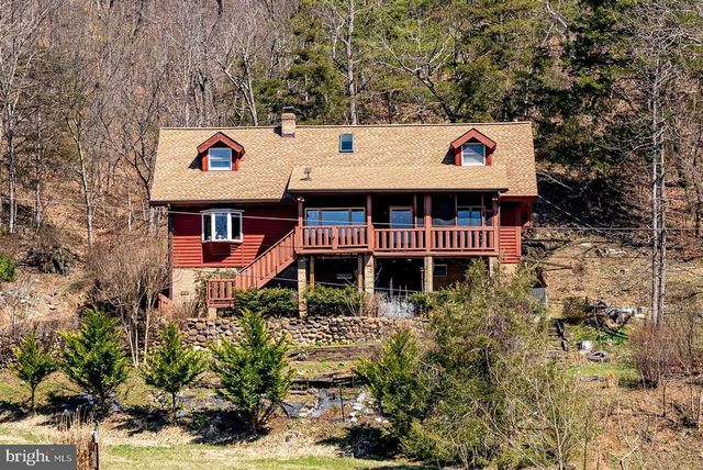 1660 CANOE RIVER DR, Rileyville, VA 22650