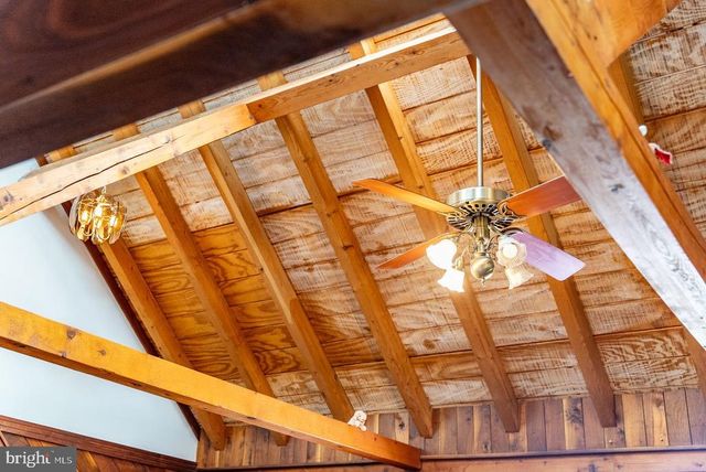 1660 CANOE RIVER DR, Rileyville, VA 22650