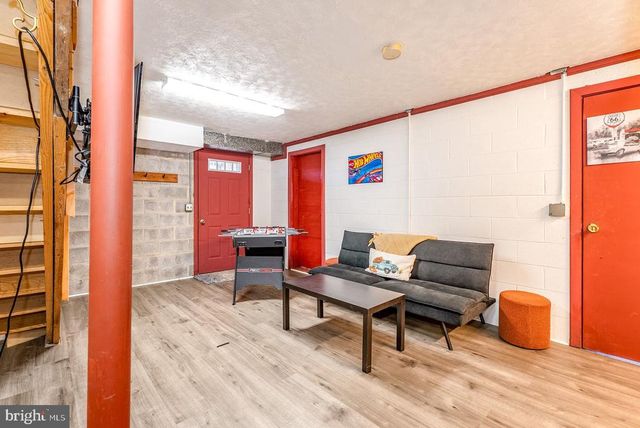 1660 CANOE RIVER DR, Rileyville, VA 22650