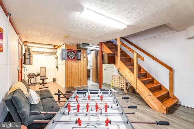 1660 CANOE RIVER DR, Rileyville, VA 22650