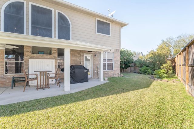 1205 Cambridge Court, Seabrook, TX 77586