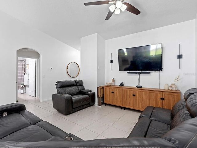 84 BUTTONWORTH DRIVE, Palm Coast, FL 32137