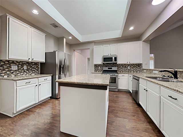 2108 Stillwater Bay Court, League City, TX 77573