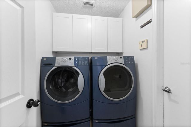 1546 EMBLIDGE COURT, Lutz, FL 33559