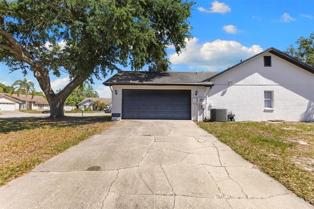 1546 EMBLIDGE COURT, Lutz, FL 33559