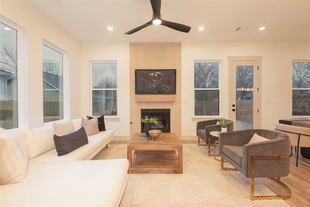 1303 Lela Street, Mckinney, TX 75069