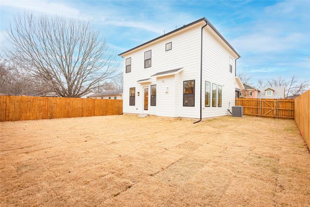 1303 Lela Street, Mckinney, TX 75069