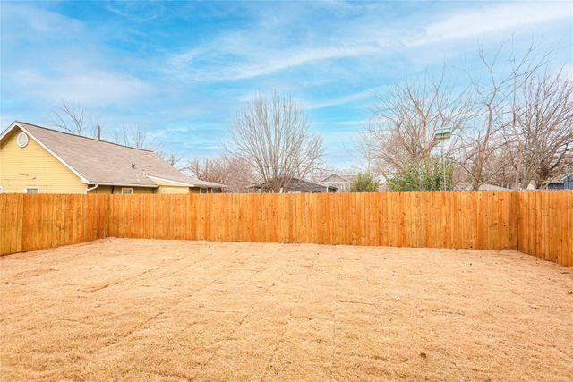 1303 Lela Street, Mckinney, TX 75069
