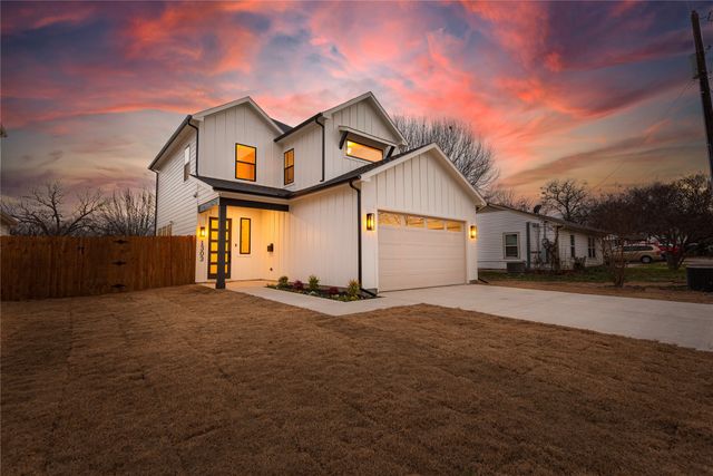 1303 Lela Street, Mckinney, TX 75069