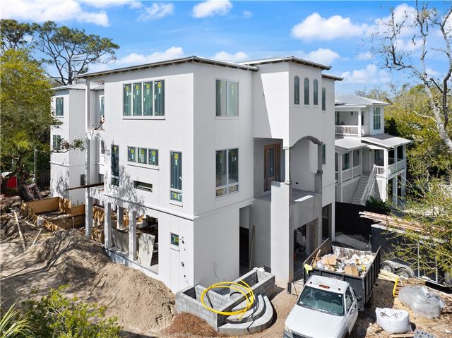 4217 4th Street, St Simons Island, GA 31522