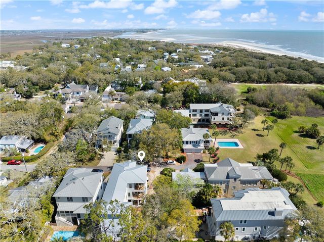 4217 4th Street, St Simons Island, GA 31522