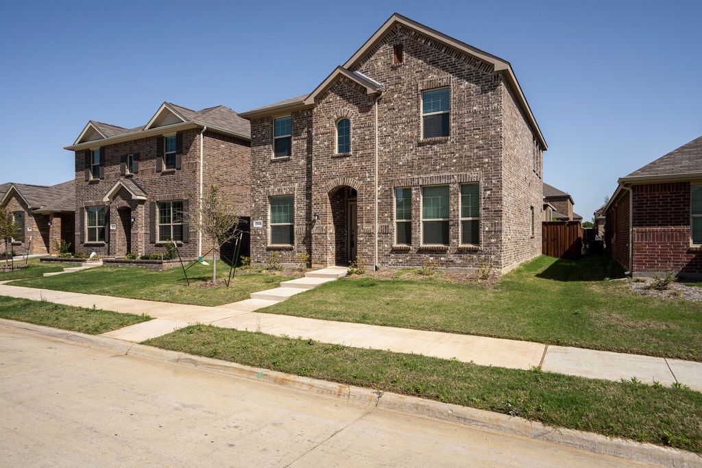 2349 Opaline Drive, Little Elm, TX 76227 — photo 3