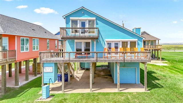 4826 Bluewater Drive, Freeport, TX 77541