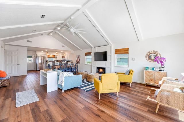 4826 Bluewater Drive, Freeport, TX 77541