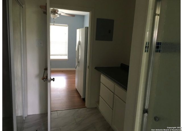 1050 Vanderbilt, San Antonio, TX 78210